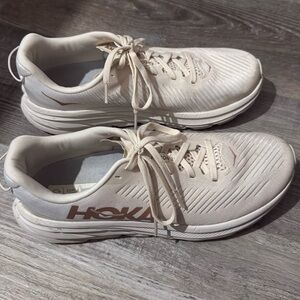 Rincon 3 HOKAs size 8.5